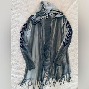 Vocal Gray Hoodie Fringed Sweater with Embellished Aztec Black Pattern